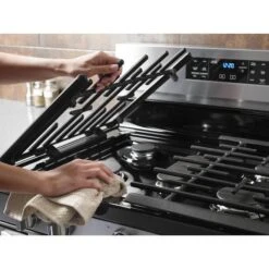 Whirlpool Cuisinière Au Gaz à Ventilateur De Convection, 5,8 Pi³, Inox -Appareils Électroménagers 30005552d L