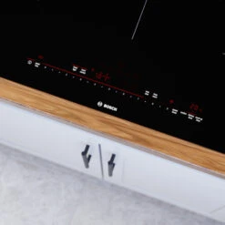 Surface De Cuisson à Induction De 36 Po Série 800 De Bosch, 5 élements, Noir 6 Surface De Cuisson à Induction De 36 Po Série 800 De Bosch, 5 élements, Noir -Appareils Électroménagers 30855328b L